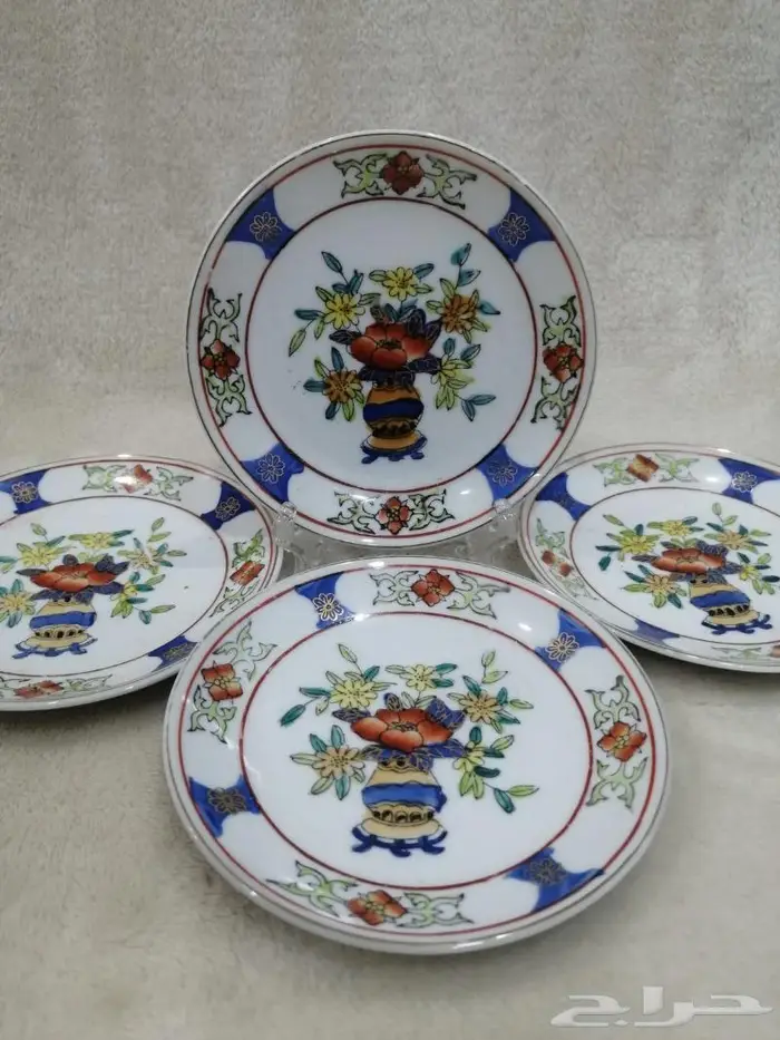 منوعات أواني و تحف و ألعاب 24