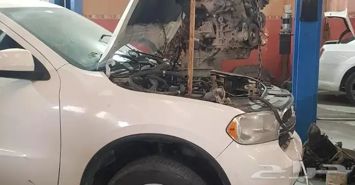 شمعات واسطبات ودودة دركسيون وتنك بنزين جراند شروكي درانجو 26