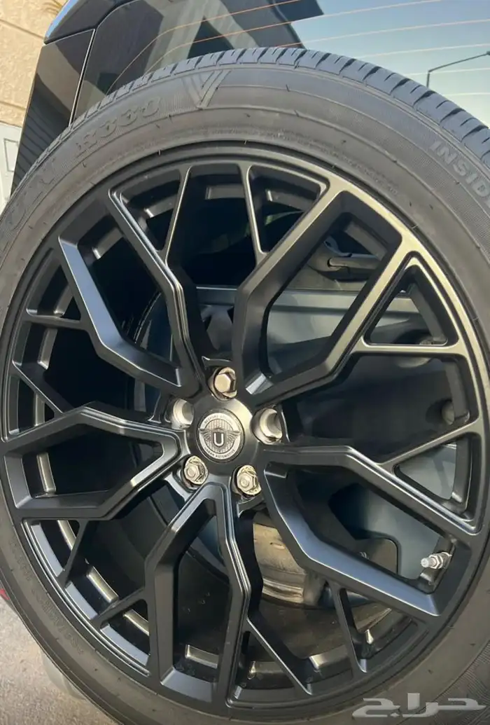 جنوط ديفندر مقاس 22 و23 موديل 2024 3