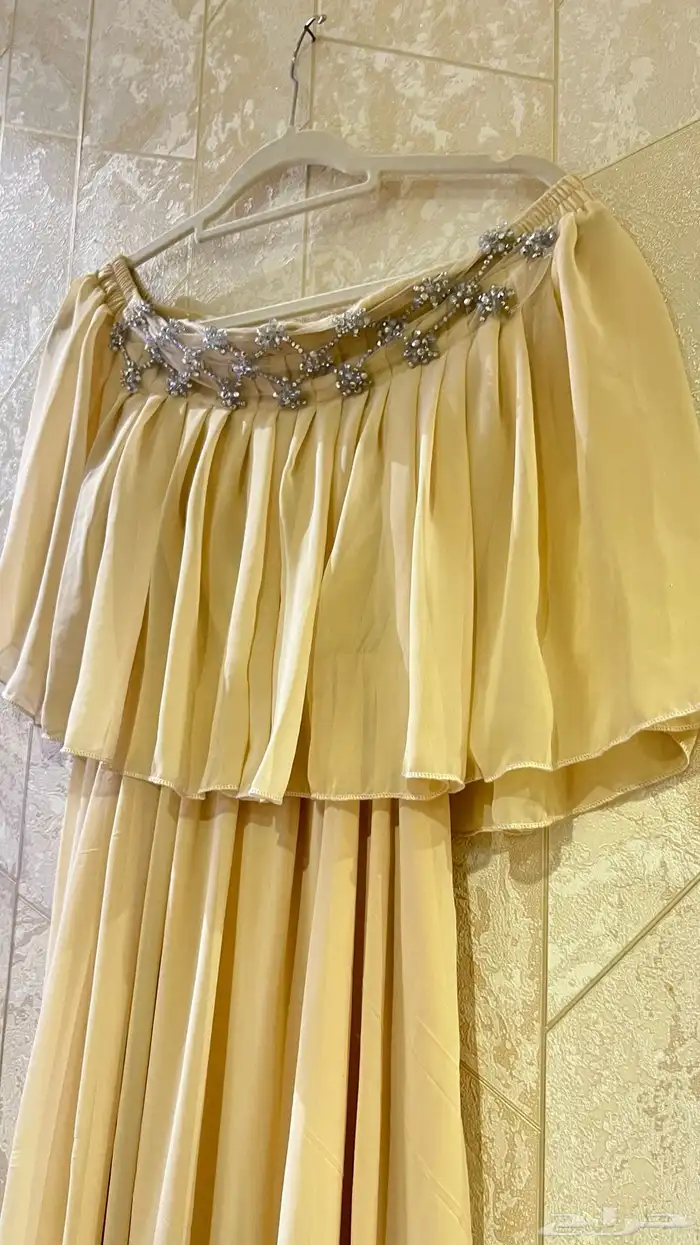 فساتين ب150 قابل للتفاوض 2