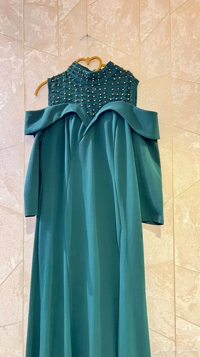 فساتين ب150 قابل للتفاوض 18