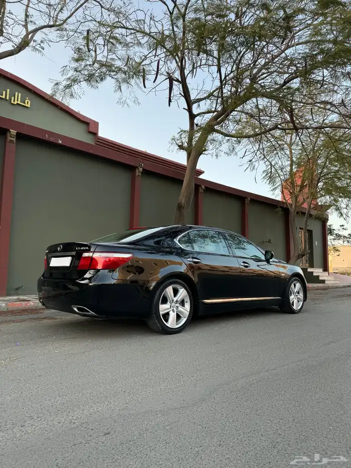 لكزس LS460L 2008 سعودي 10
