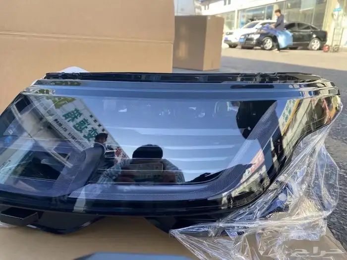 FRONT BUMPER RANGE ROVER VOGUE 2023 13