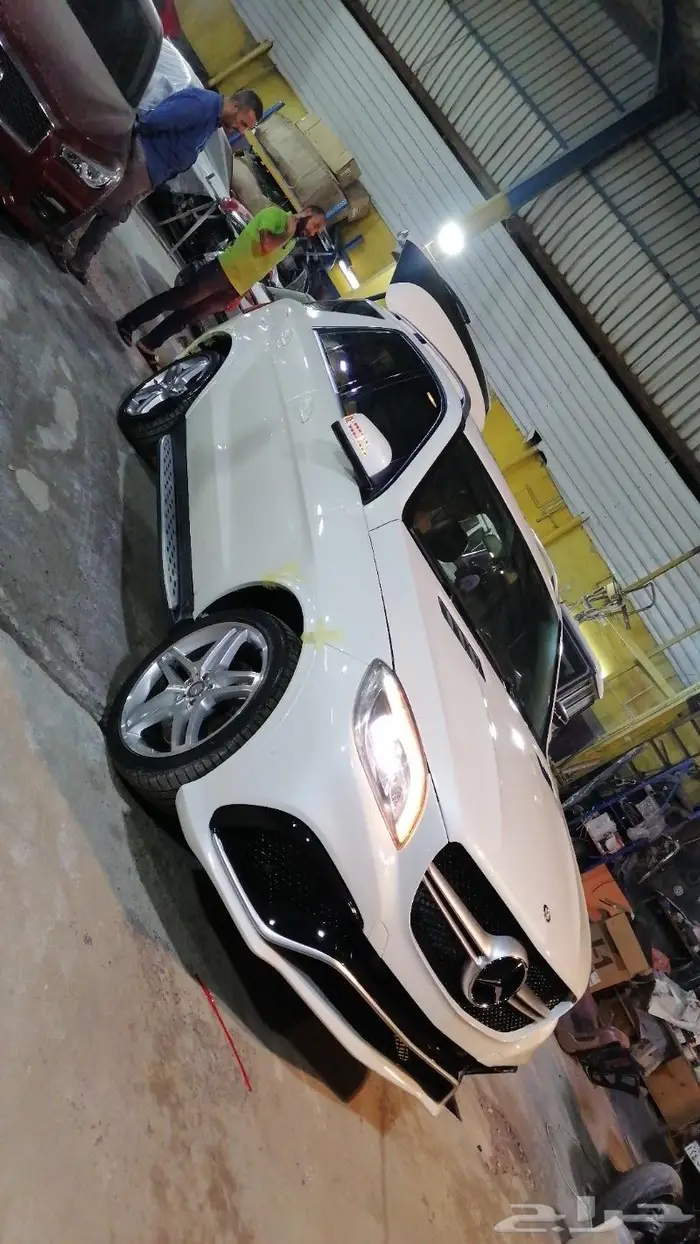 تعديل مرسيدس C إلى 63 AMG 46