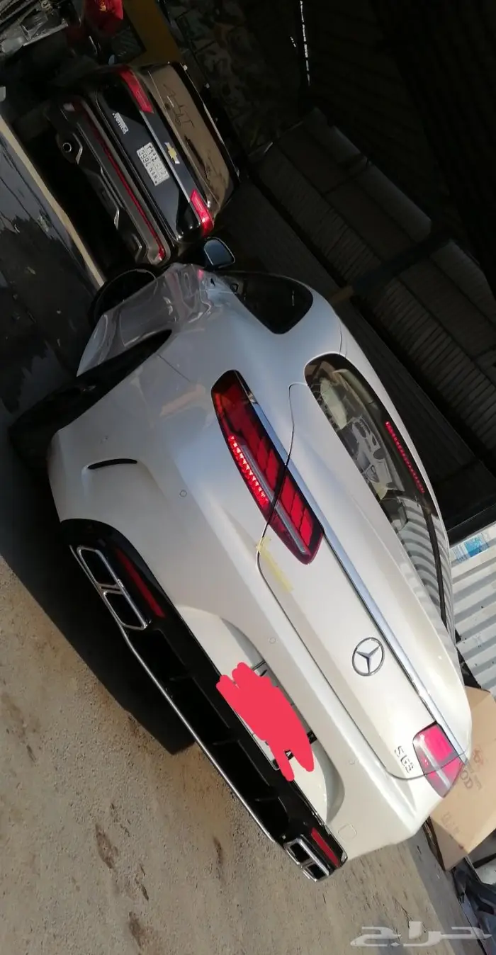 تعديل مرسيدس C إلى 63 AMG 33