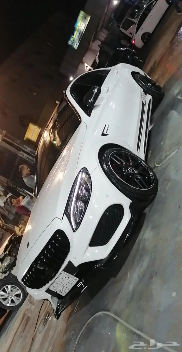 تعديل مرسيدس C إلى 63 AMG 34