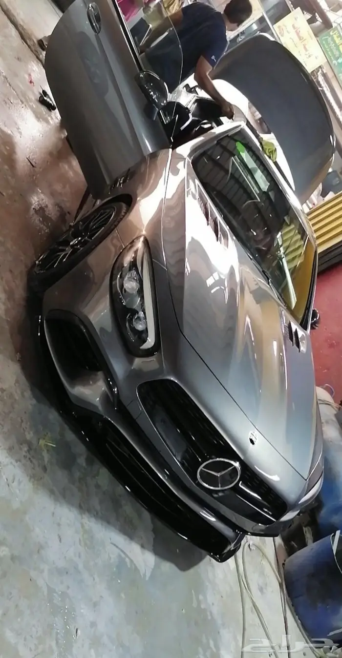 تعديل مرسيدس C إلى 63 AMG 37