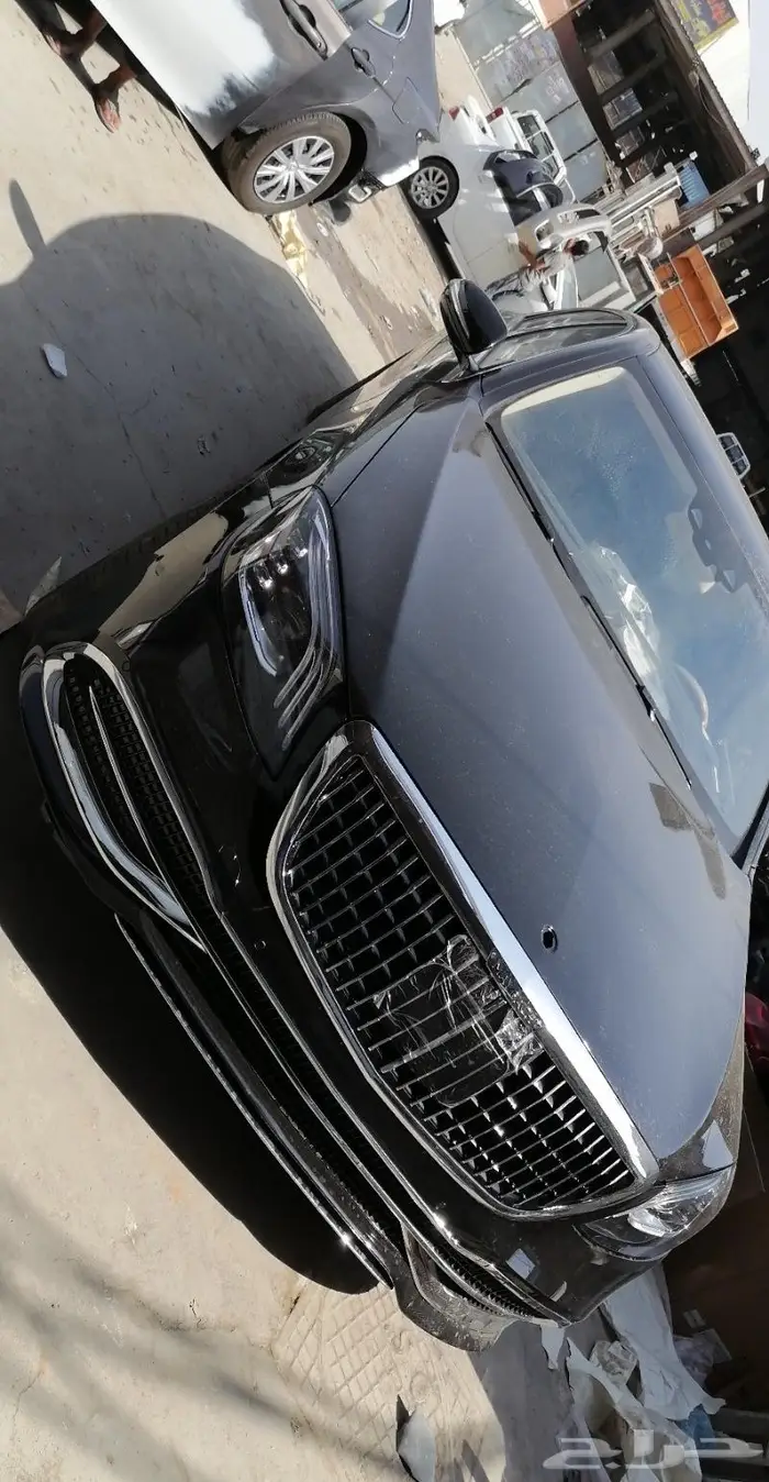 تعديل مرسيدس C إلى 63 AMG 49