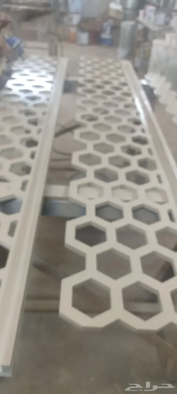 عمل جميع الديكورات الخشبيه 92