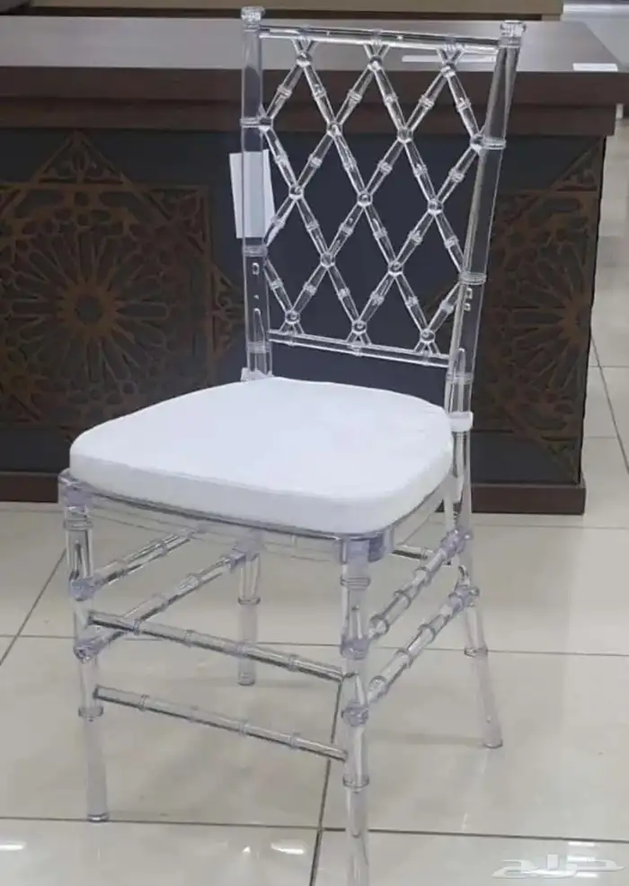 كراسي حفلات نابليون شفاف طاولات 13