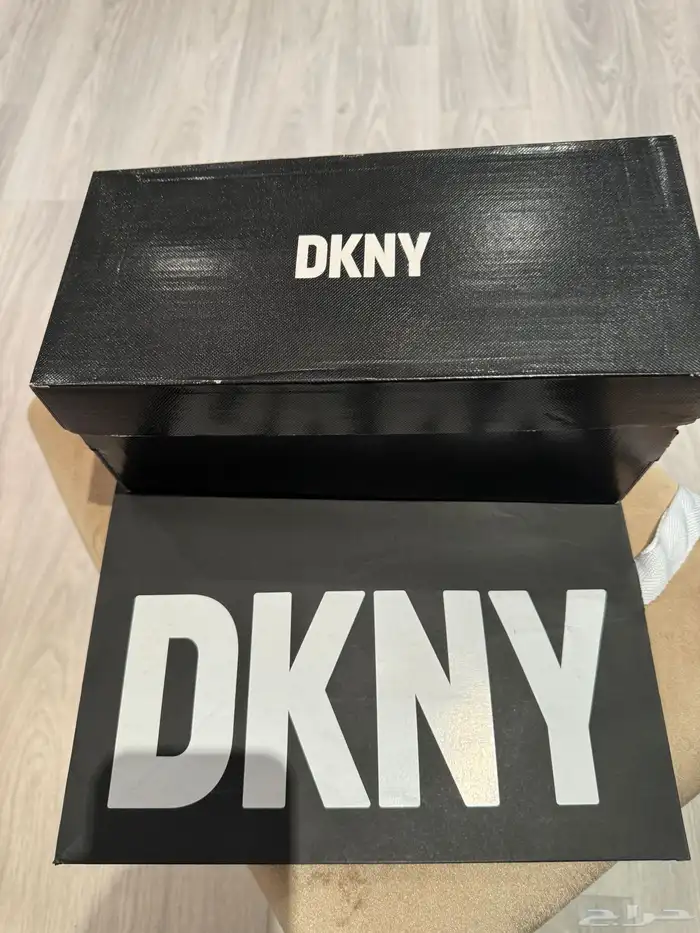 جزمه اصليه ماركه دكني نسائي 5