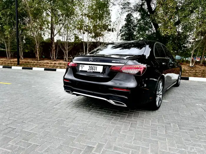 مرسيدس E350 الموديل 2022 اعلى مواصفات 6