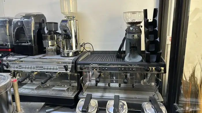 مكاين قهوة اسبريسو ايطالي نضيف شبه جديد تواصل 1
