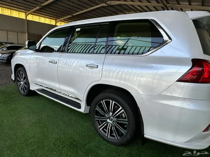 لكزس بحالة الوكالة 2021 تم البيع 21