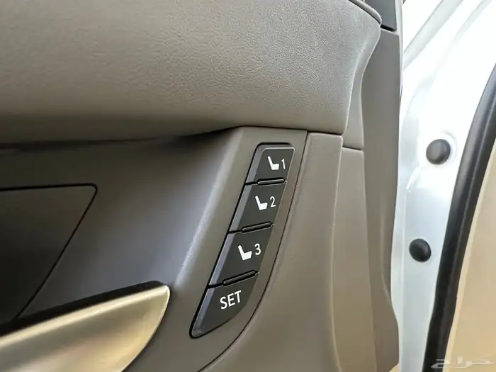 لكزس بحالة الوكالة 2021 تم البيع 42