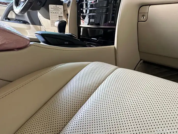 لكزس بحالة الوكالة 2021 تم البيع 70