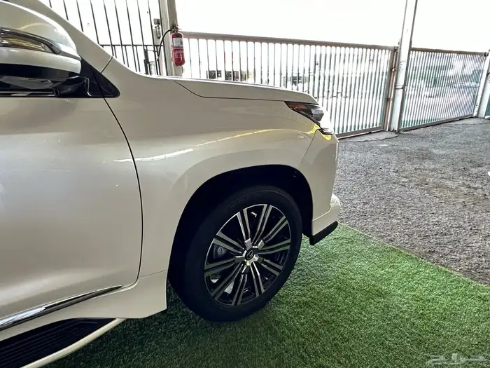 لكزس بحالة الوكالة 2021 تم البيع 2