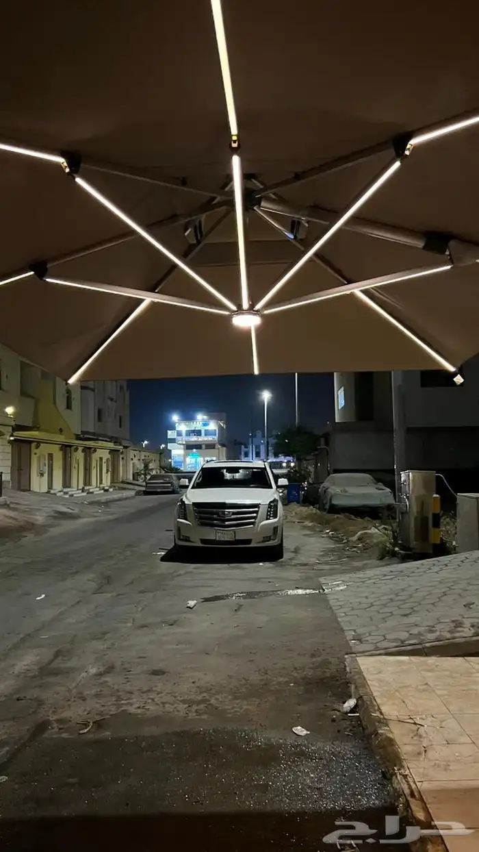 مظله خارجيه للسيارة بإضاءة توصيل لجميع المناطق 4