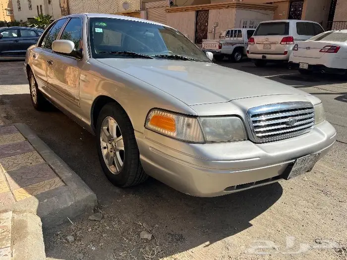 كراون فكتوريا 1