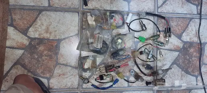للبيع قطع جبب صالون FJ55 45