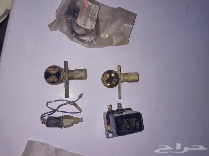 للبيع قطع جبب صالون FJ55 8