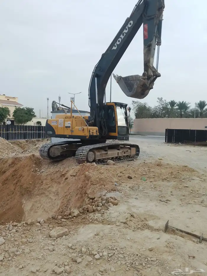 بوكلينات للايجار المجمعة ومرات اشيقر شقراء 3