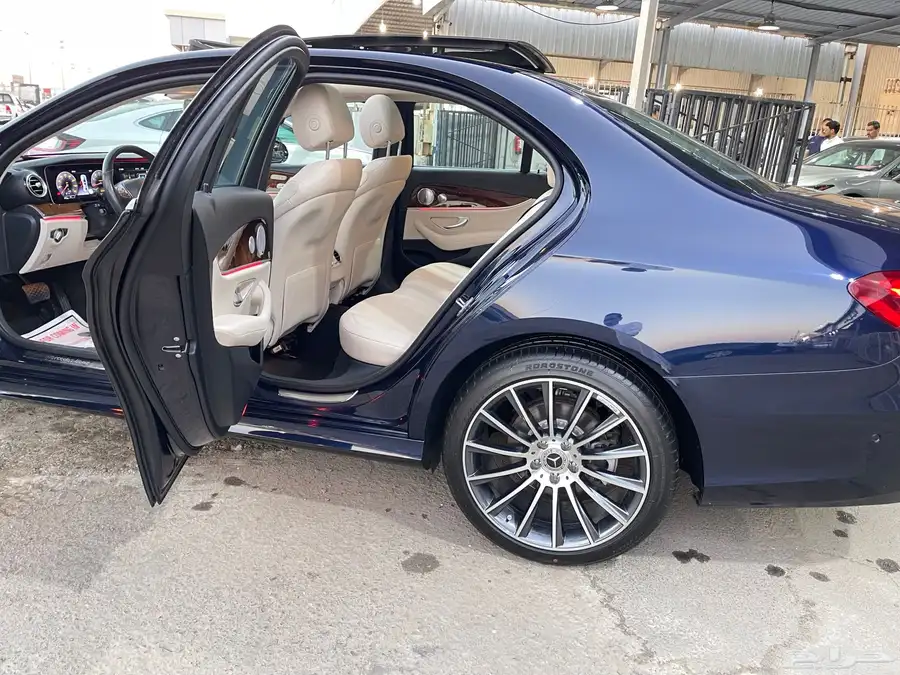 مرسيدس E300 شد بلد ضمان 5 سنوات عرض خاص 15
