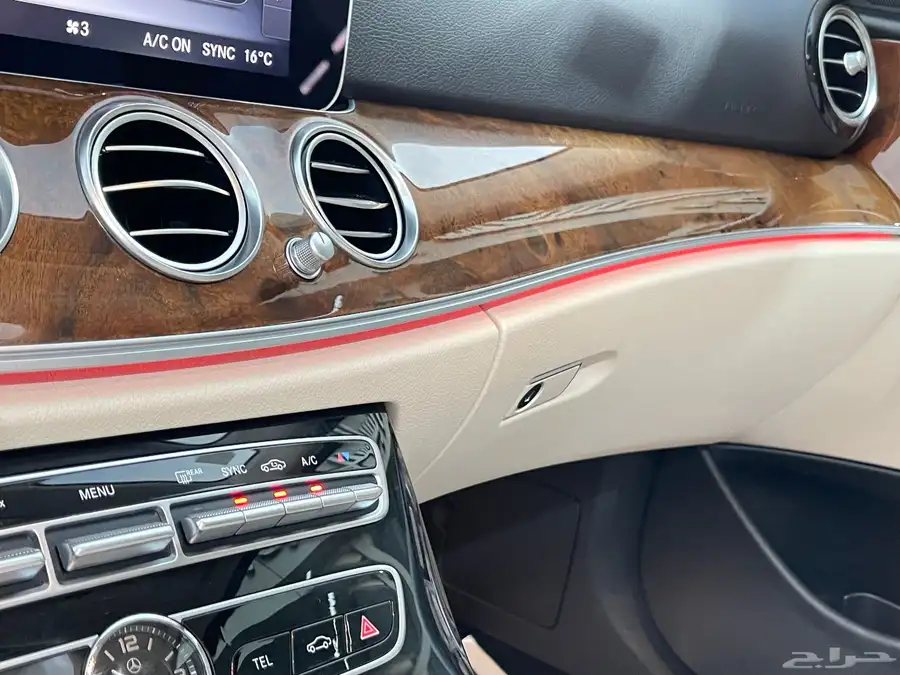 مرسيدس E300 شد بلد ضمان 5 سنوات عرض خاص 22