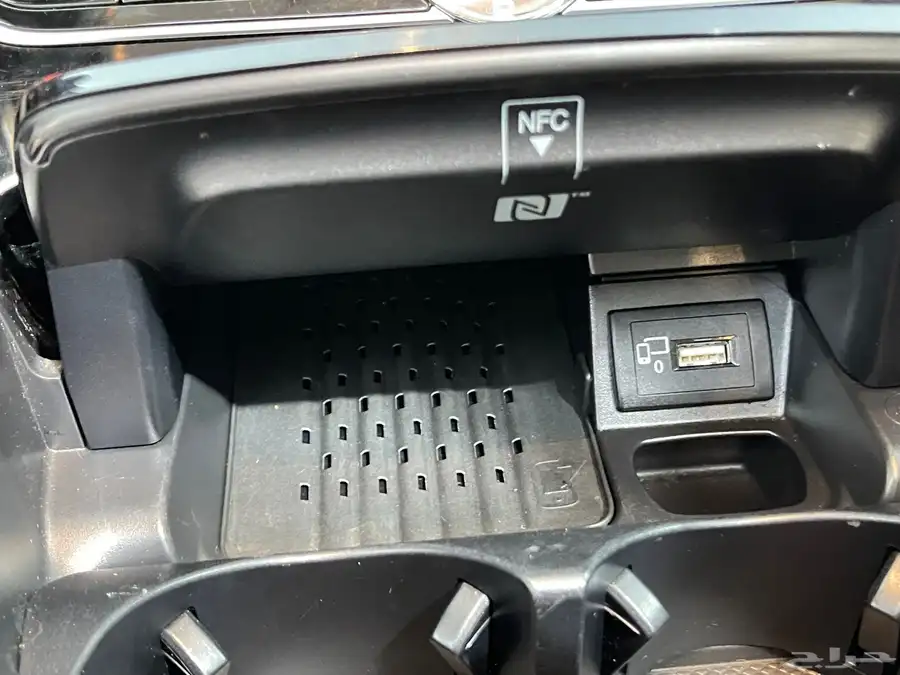مرسيدس E300 شد بلد ضمان 5 سنوات عرض خاص 25