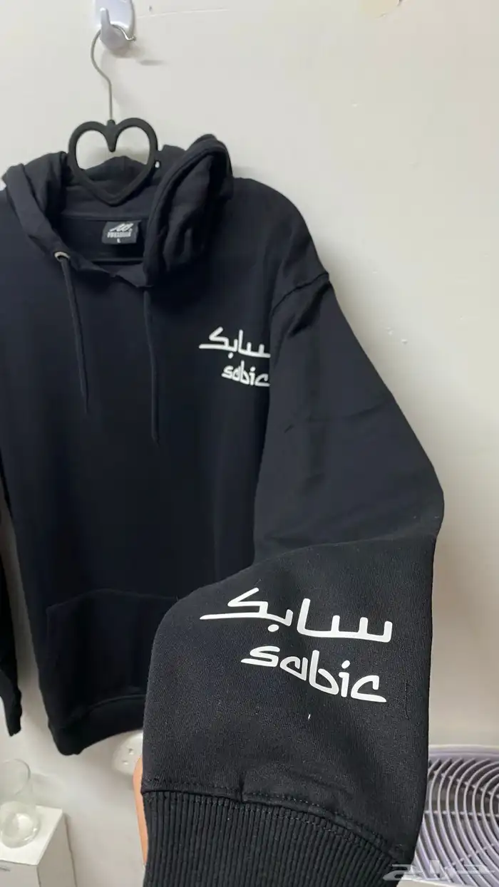 طباعة بلوفرات هودي وتيشيرتات حسب الطلب قطن 100 32