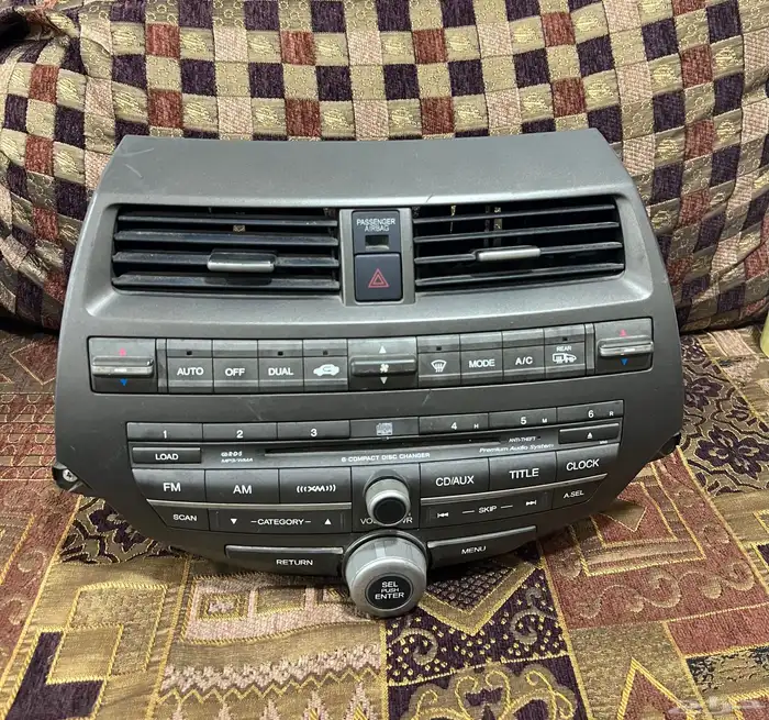 قطع هوندا اكورد اصلي من مديل 2003 الى2017 37
