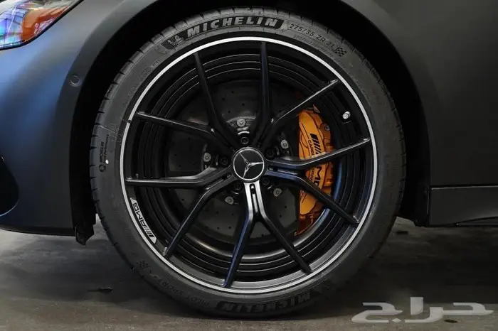 مرسيدس GT 63 Carbon Fiber موديل 2024 (جديد) 7