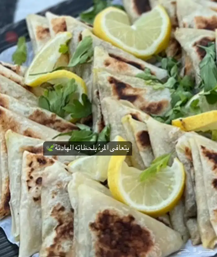 سمبوسه جاهزه ومفرزنه 71