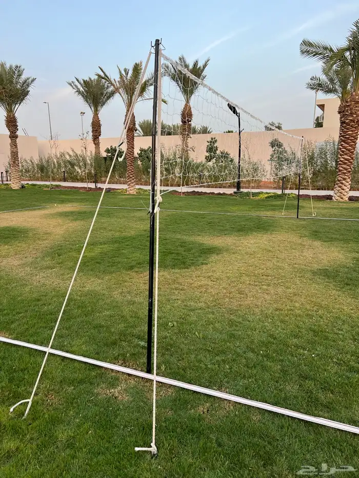 ملعب كرة طائرة للايجار والبيع 4