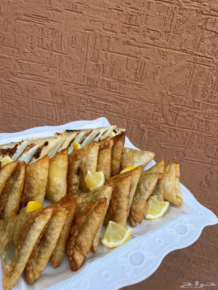 سمبوسه جاهزه ومفرزنه 12