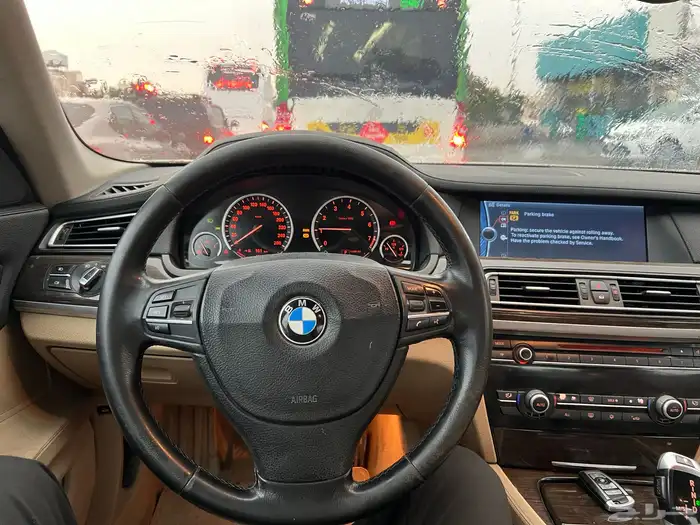 قطع غيار بي ام دبليو الفئه السابعه 740Li 2