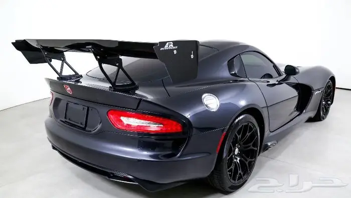 دودج فايبر Viper SRT موديل 2016 (مستعمل) 4