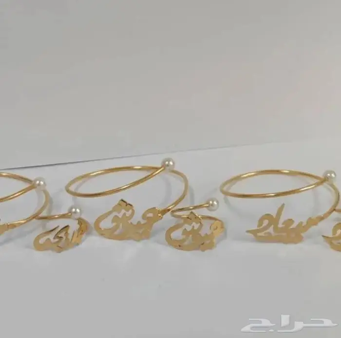 سلاسل مطلية بالذهب 1