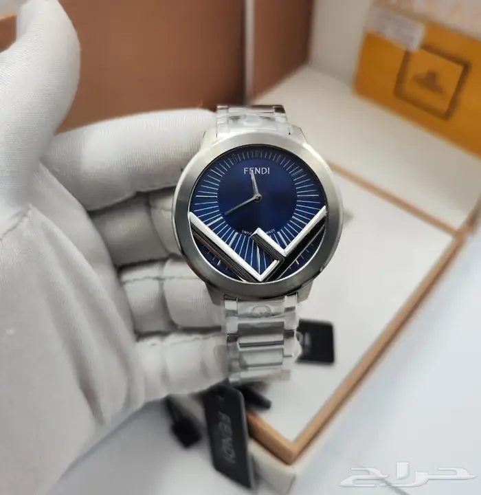 ساعات فندي 9