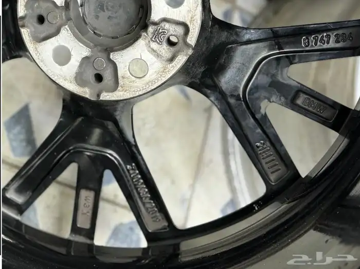 جنوط وكفرات بي ام دبليو الفئة الخامسة 2023 4