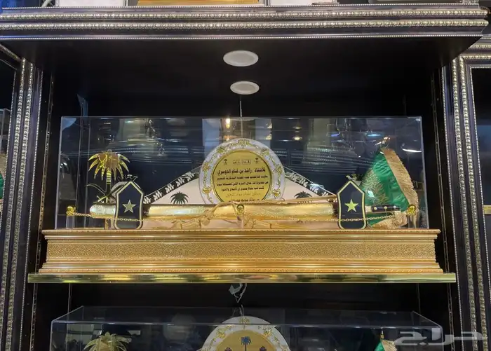 هدايا تخرج هدايا سيوف هدايا دروع هدايا ملازم ضباط 20