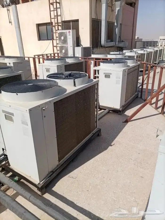 فني مهندس مكيفات صيانة سبلت دكت مركزي بكج 13