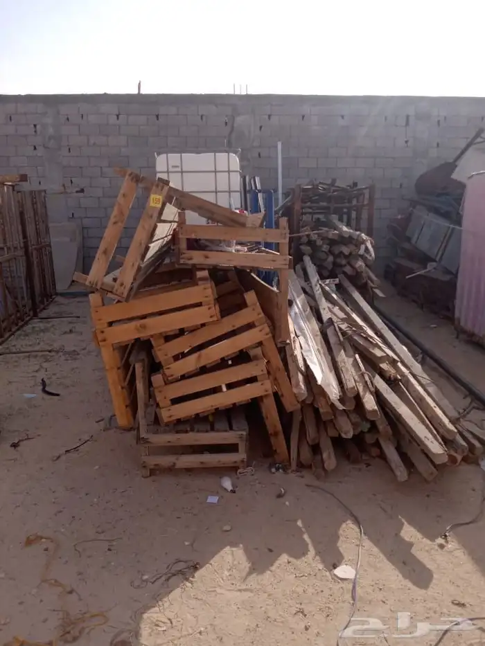 تخزين مخيمات - مستودع خيام ومخيمات 3