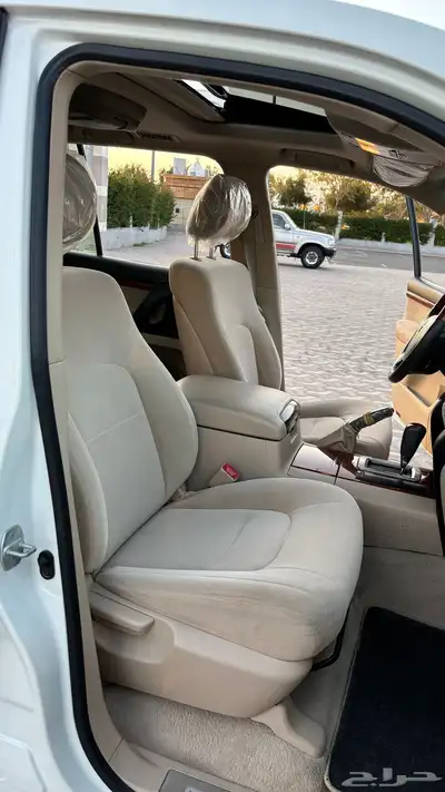 جيب لا ندكروزر (60عام) تم البيع 36
