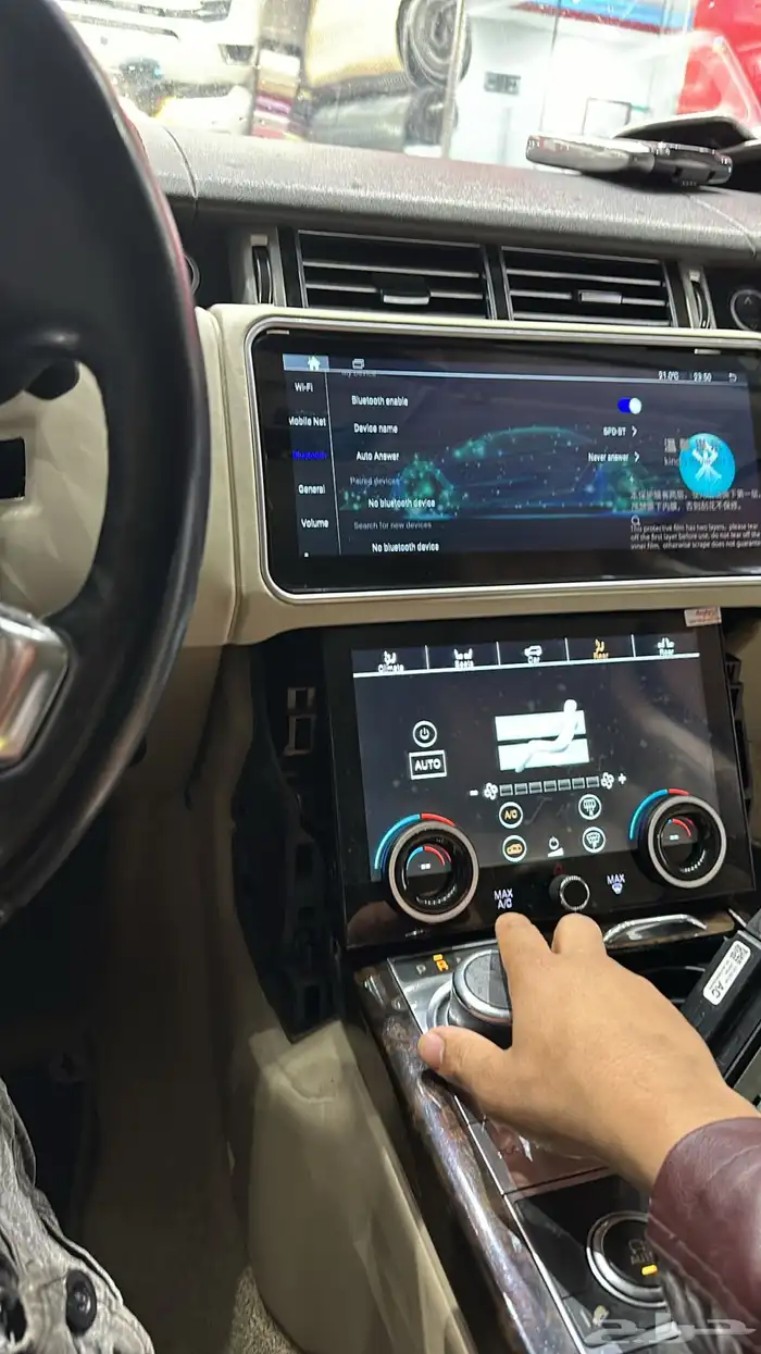 رنج روفر 2020 شاشه اماميه مع مكيف 2014 2