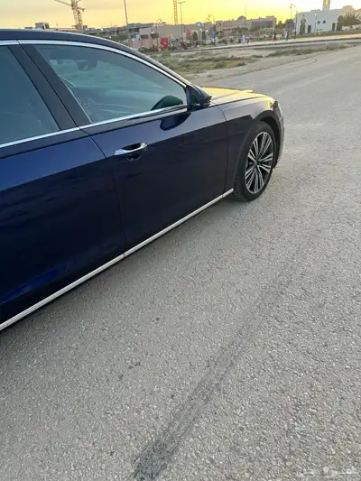اودي A8L للبيع 2
