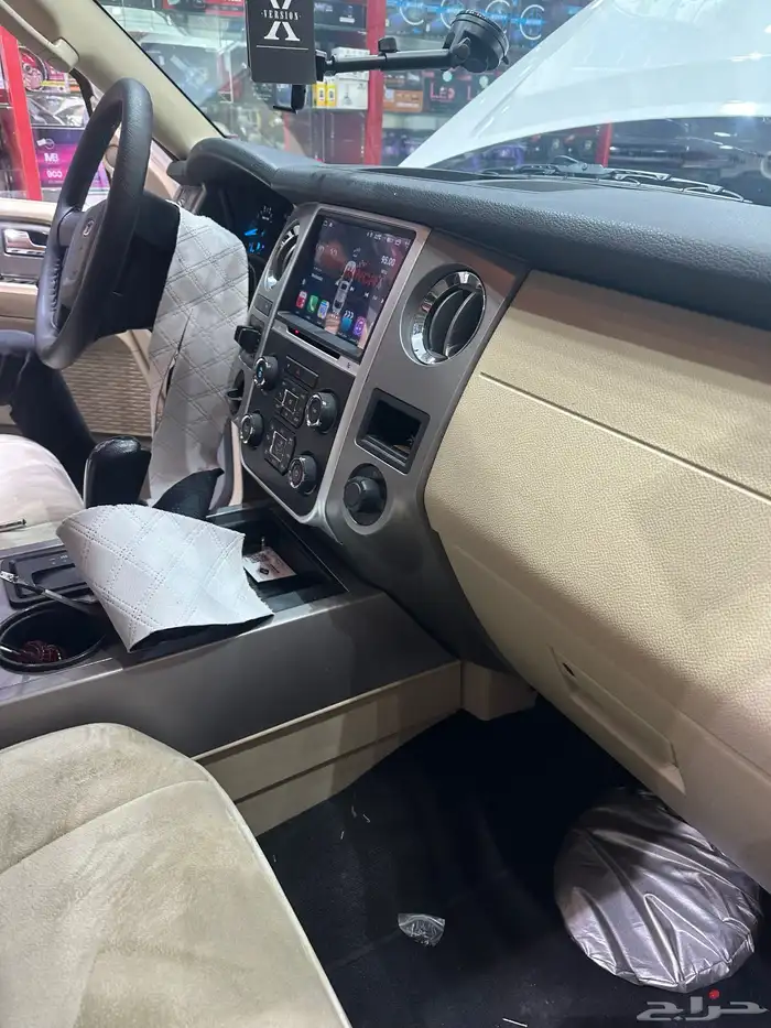 شاشه اكسبديشن 2015 فل كامل 2016 2017 1