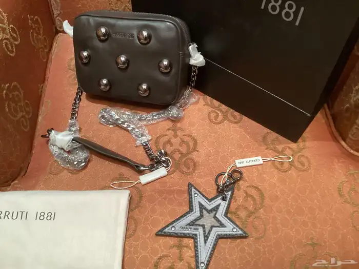 شنطة كروس شيروتي 1881 1