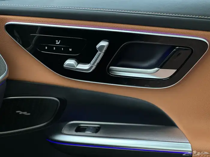 مرسيدس GLC200 6