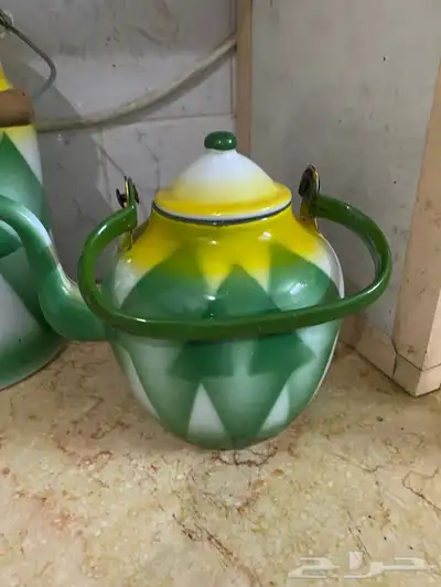 اباريق وسطول يوغسلافيه قديمه الكل ب 250 مع التوصيل 2